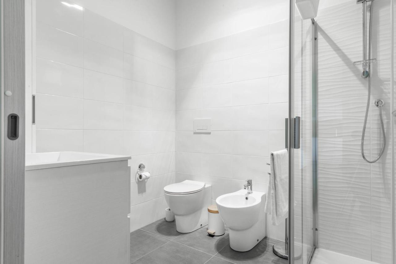 Apartment Harmony House - Rho Fiera 6min - Free Parking - Terrace Mailand