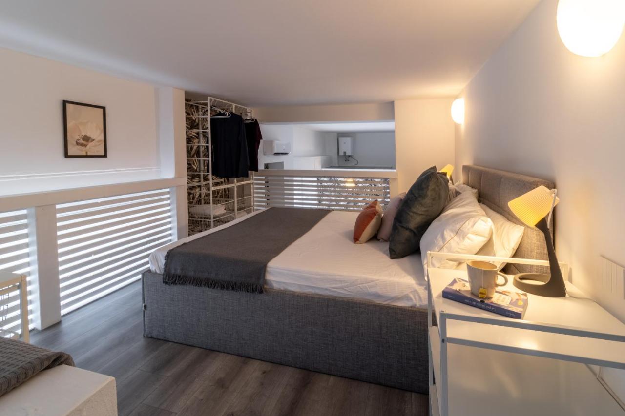 Apartment Navigli - Chic And Sophisticated In Milan