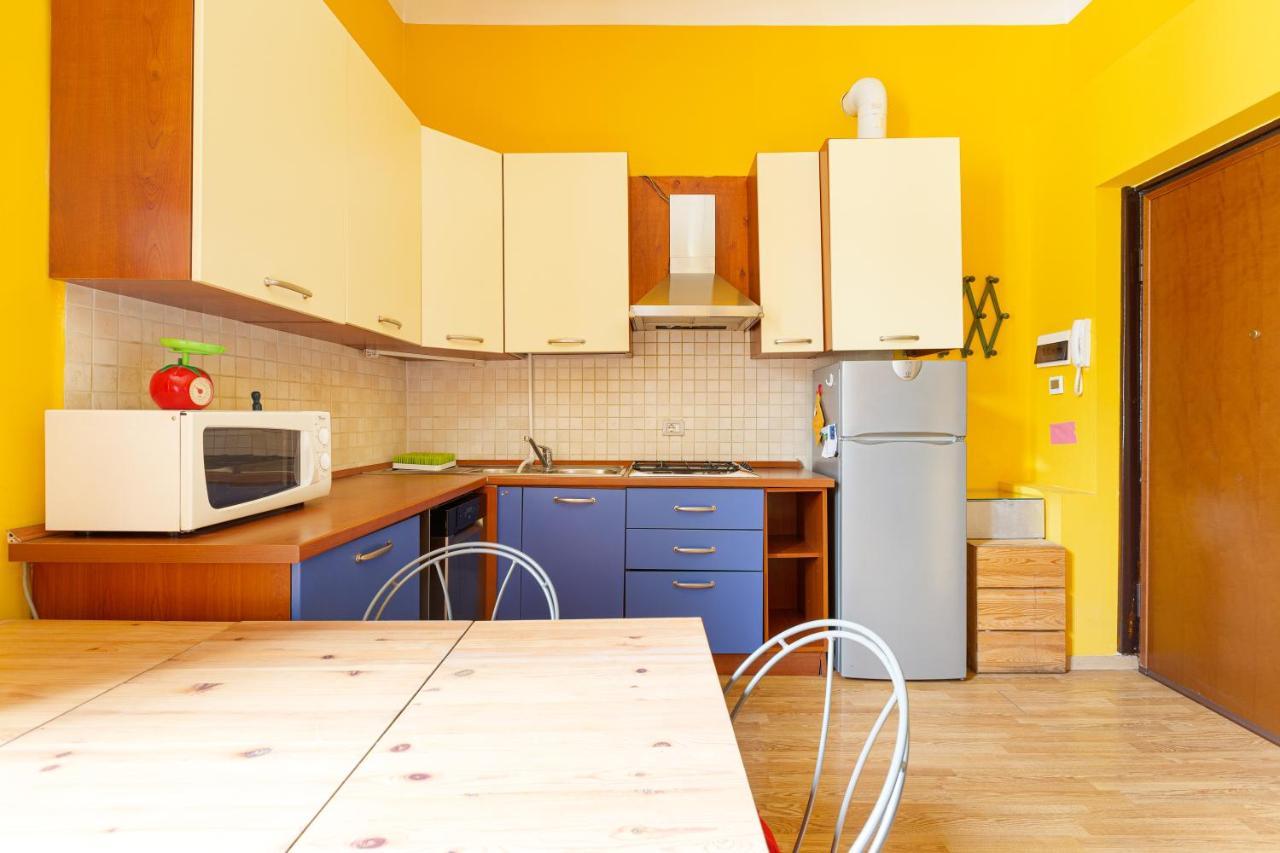 Appartement Viale Umbria Colorful