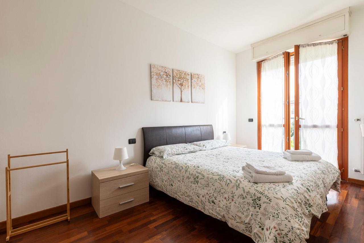 Apartment Casty Sweet - Parcheggio Privato Gratuito Milan