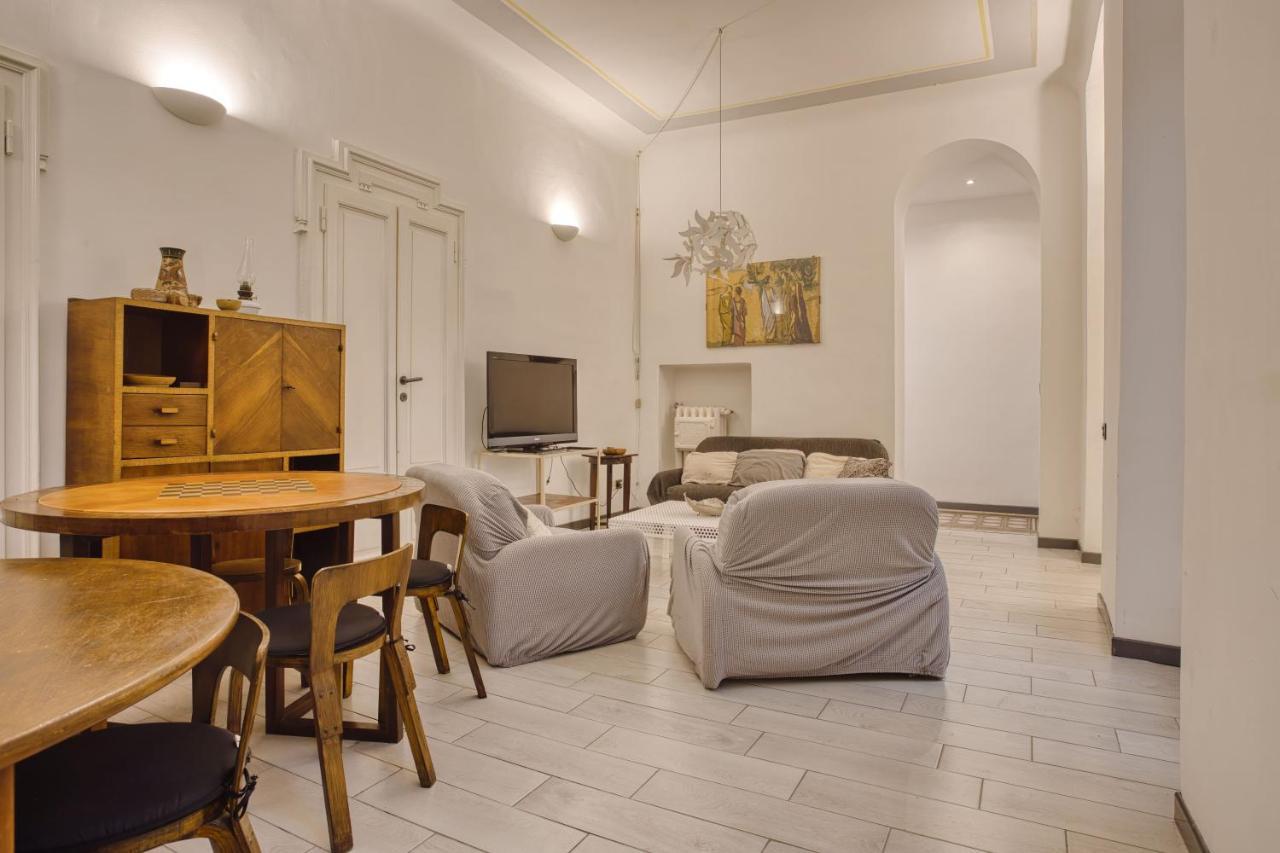 Joivy Wonderful Apt Next To Sforzesco Castle Lejlighed Milano