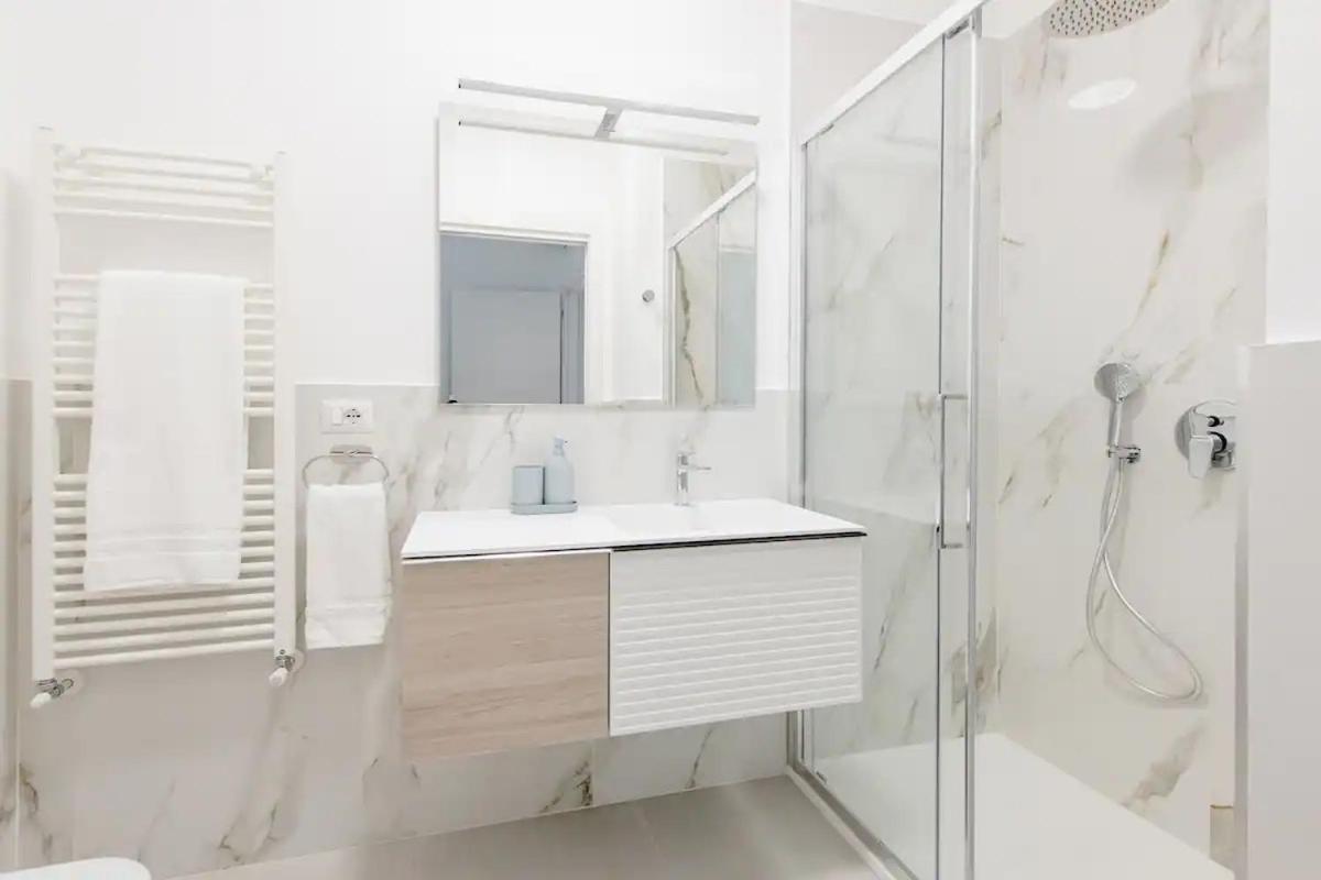 Luxury 2 Bedroom Apartament, Close To San Siro, Fiera And 10 Min Metro To Duomo Milano
