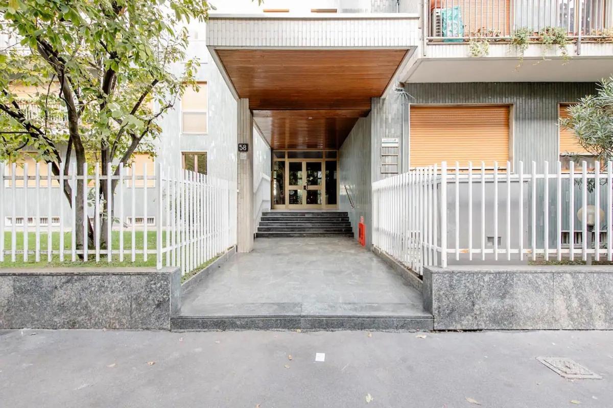 Luxury 2 Bedroom Apartament, Close To San Siro, Fiera And 10 Min Metro To Duomo