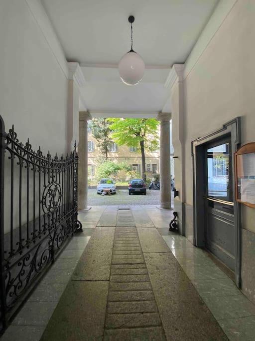 Bilocale - Zona Isola Appartamento Milano