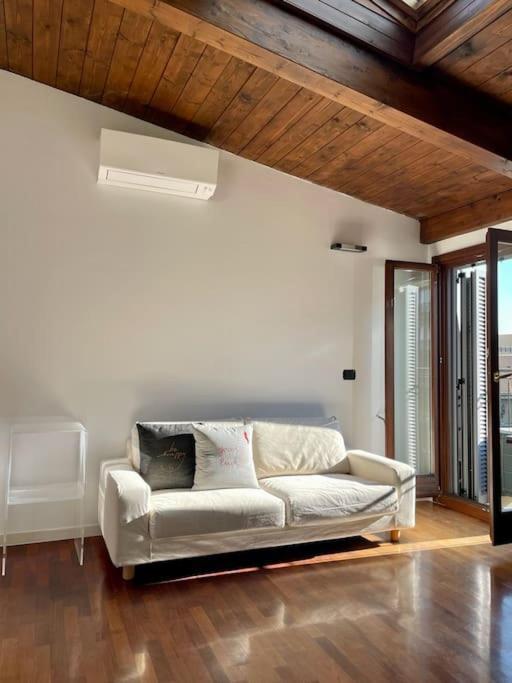 Porta Venezia-cozy *