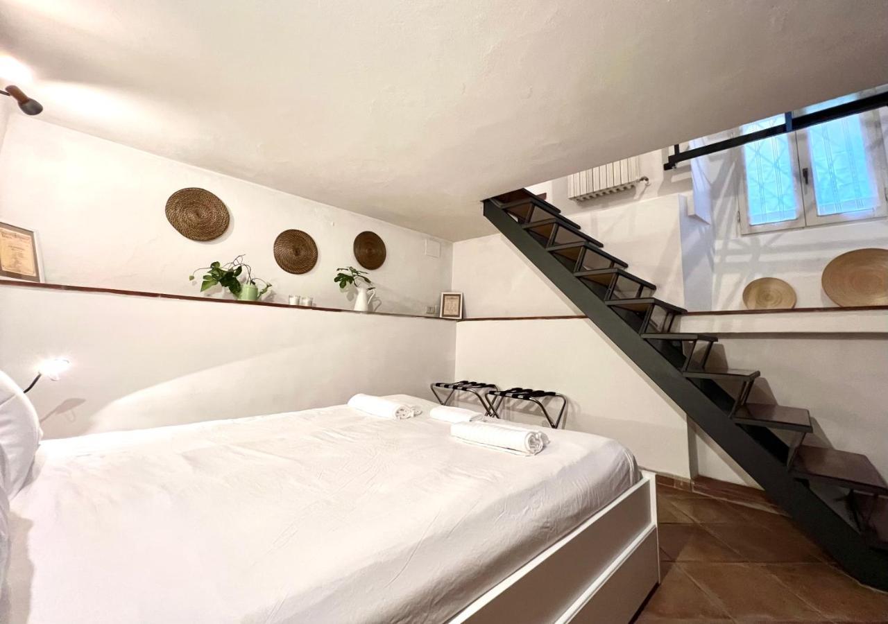 Old Style Navigli Apartment Milan