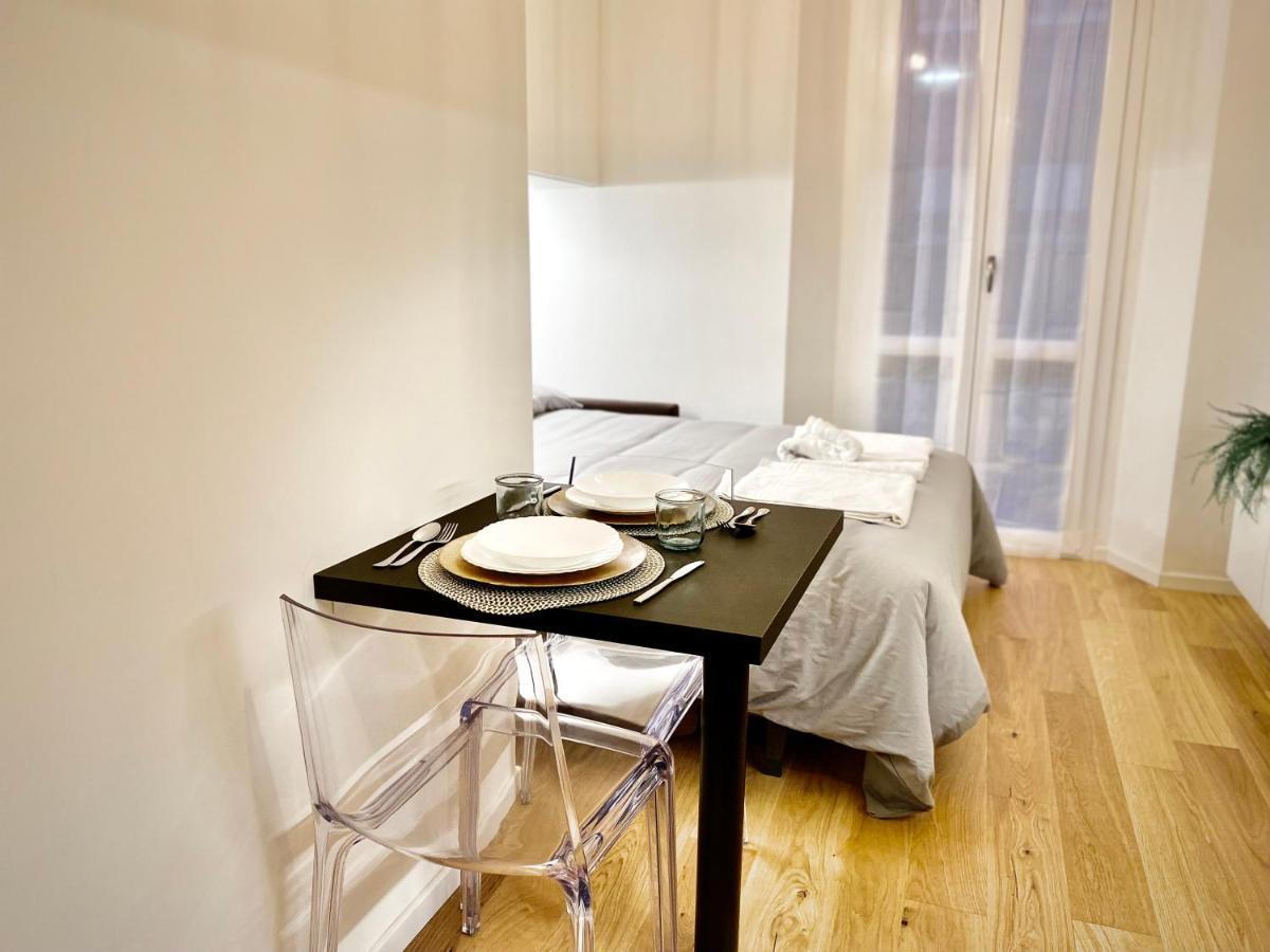 Casa Blanca Porta Venezia Apartment