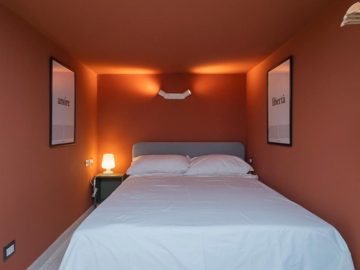 Ihost - Romilli 17a Appartement *