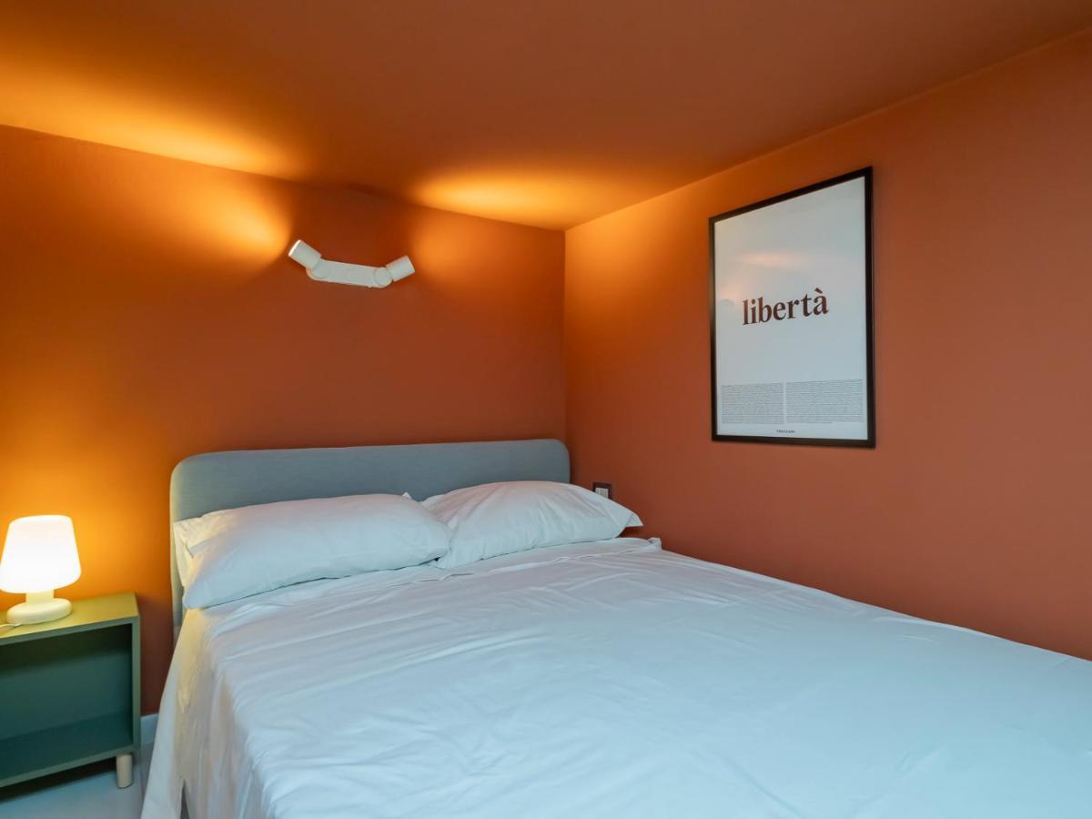 Ihost - Romilli 17a * Milaan