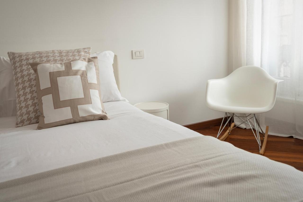 Appartamento Santa Tecla Living Bronzetti 8 Milano