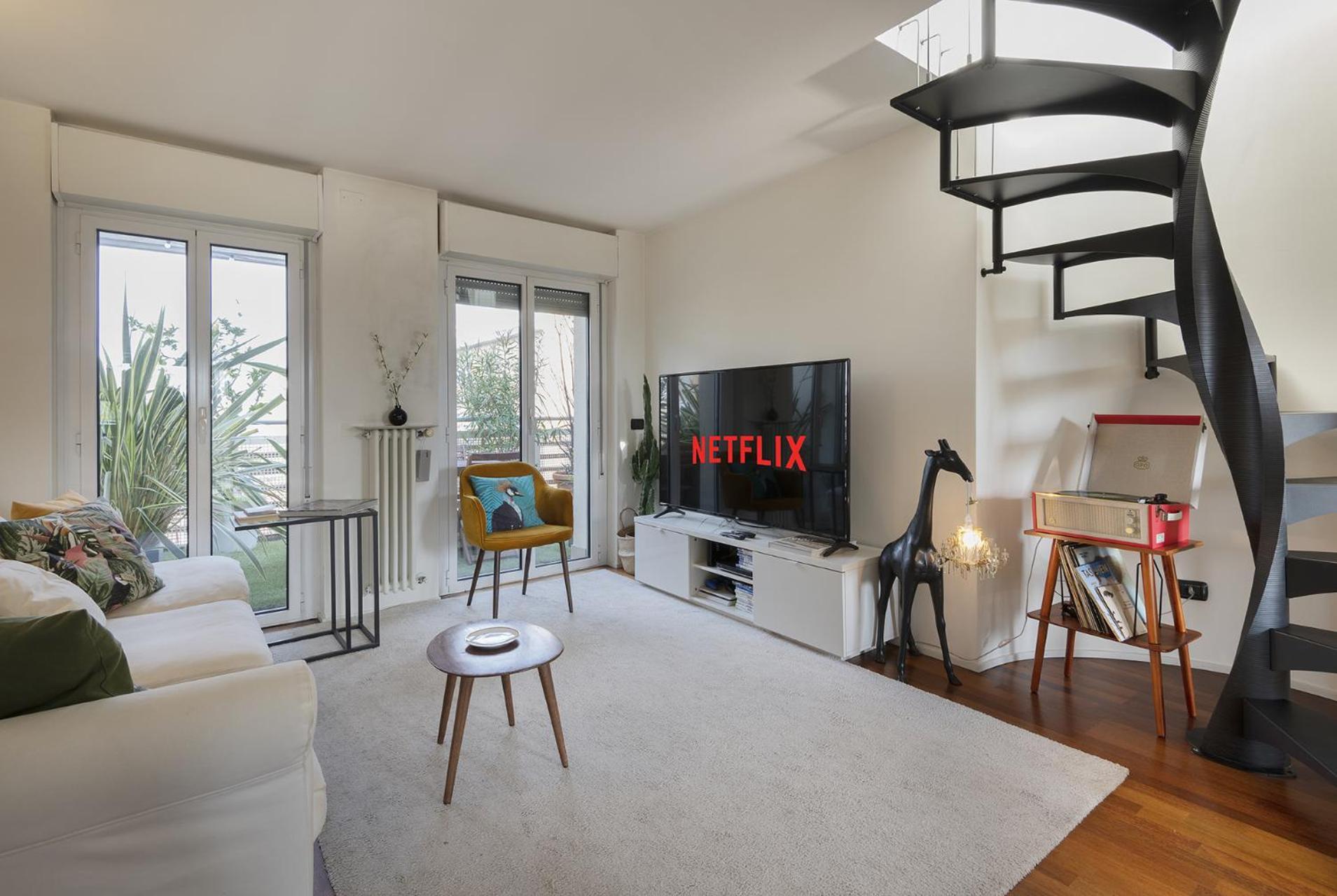 Giresio 41 - Your Penthouse With Rooftop Garden In Navigli - Wifi Appartement Milaan
