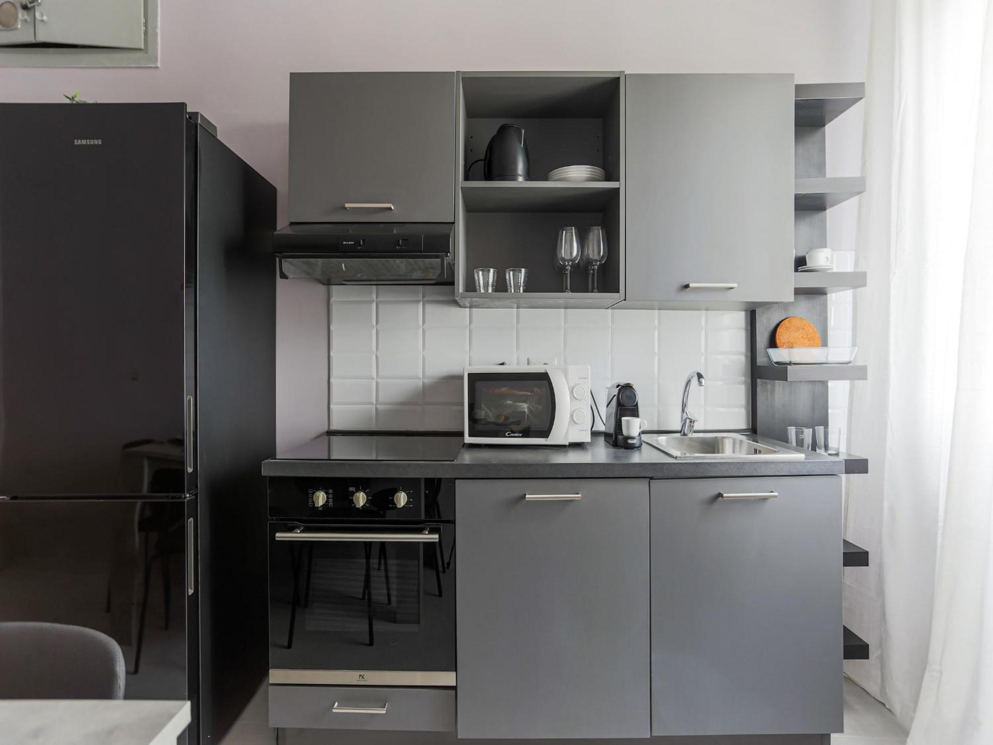 Appartement The Rent - Spacious One-bedroom In Moscova District *