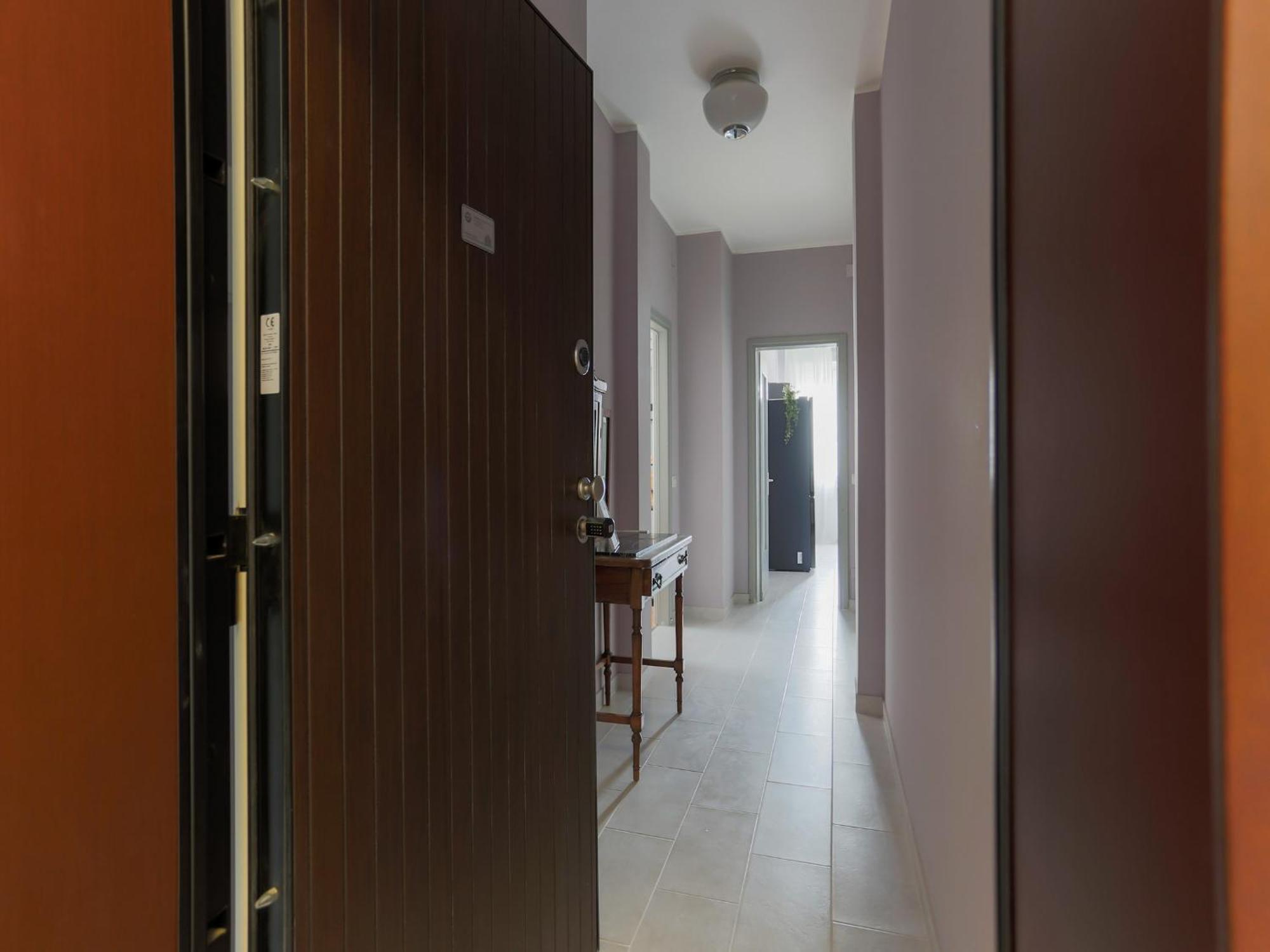 Appartement The Rent - Spacious One-bedroom In Moscova District *