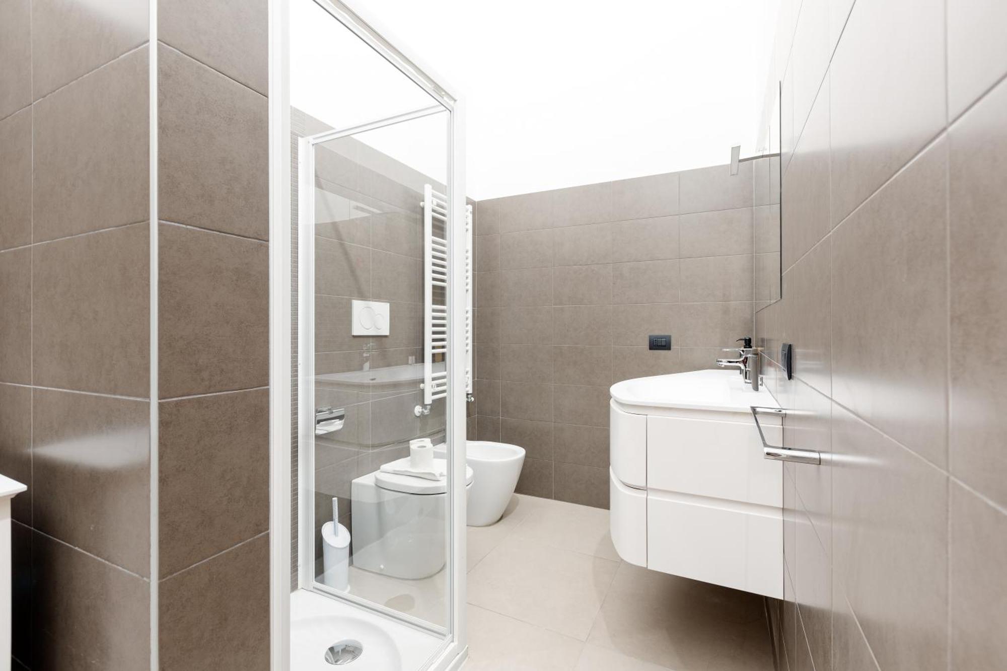 Appartement Cozy Corner With Balcony And Private Garage! Milaan