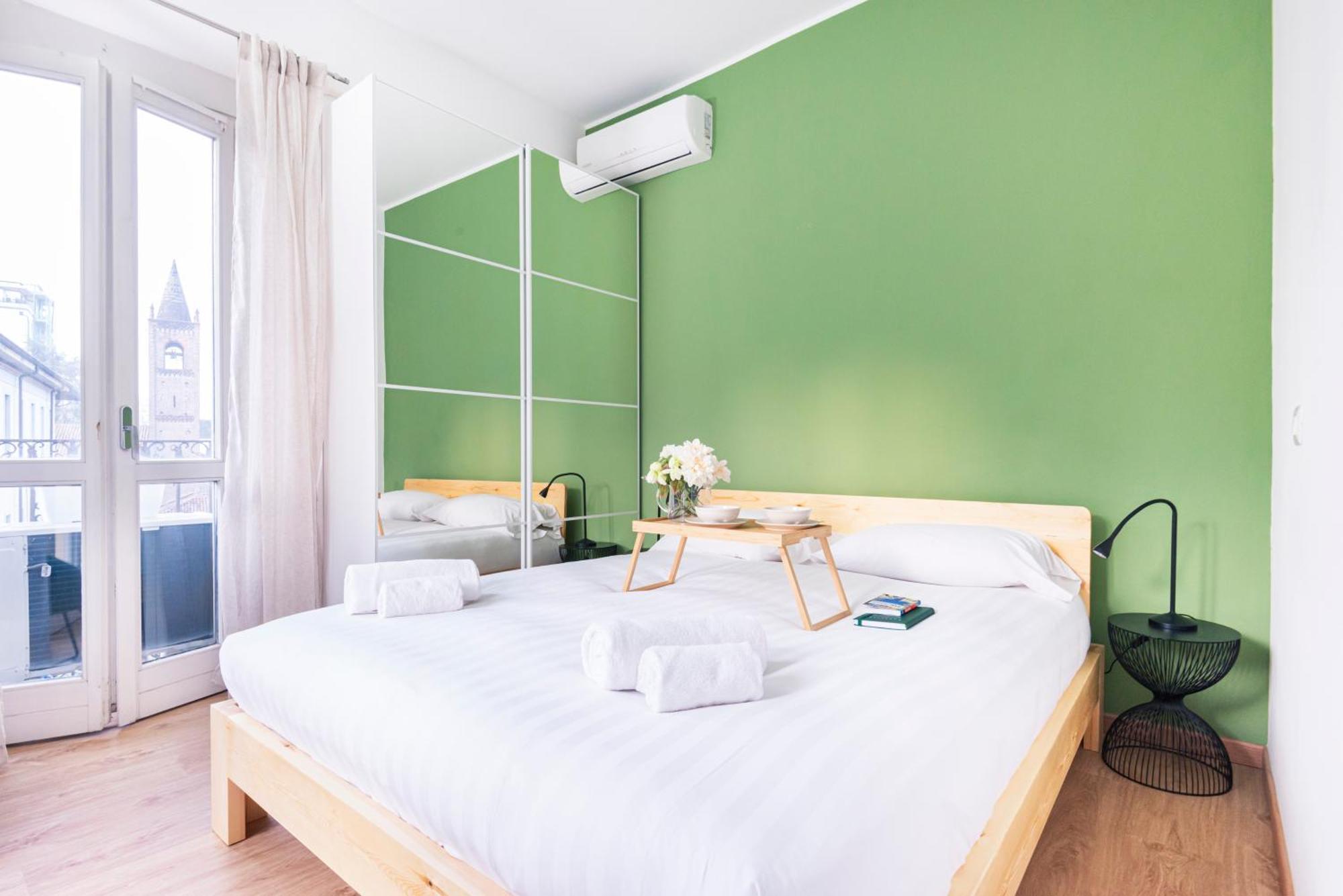 Amazing Flat Near Duomo & Colonne Di San Lorenzo By Easylife Leilighet Milano