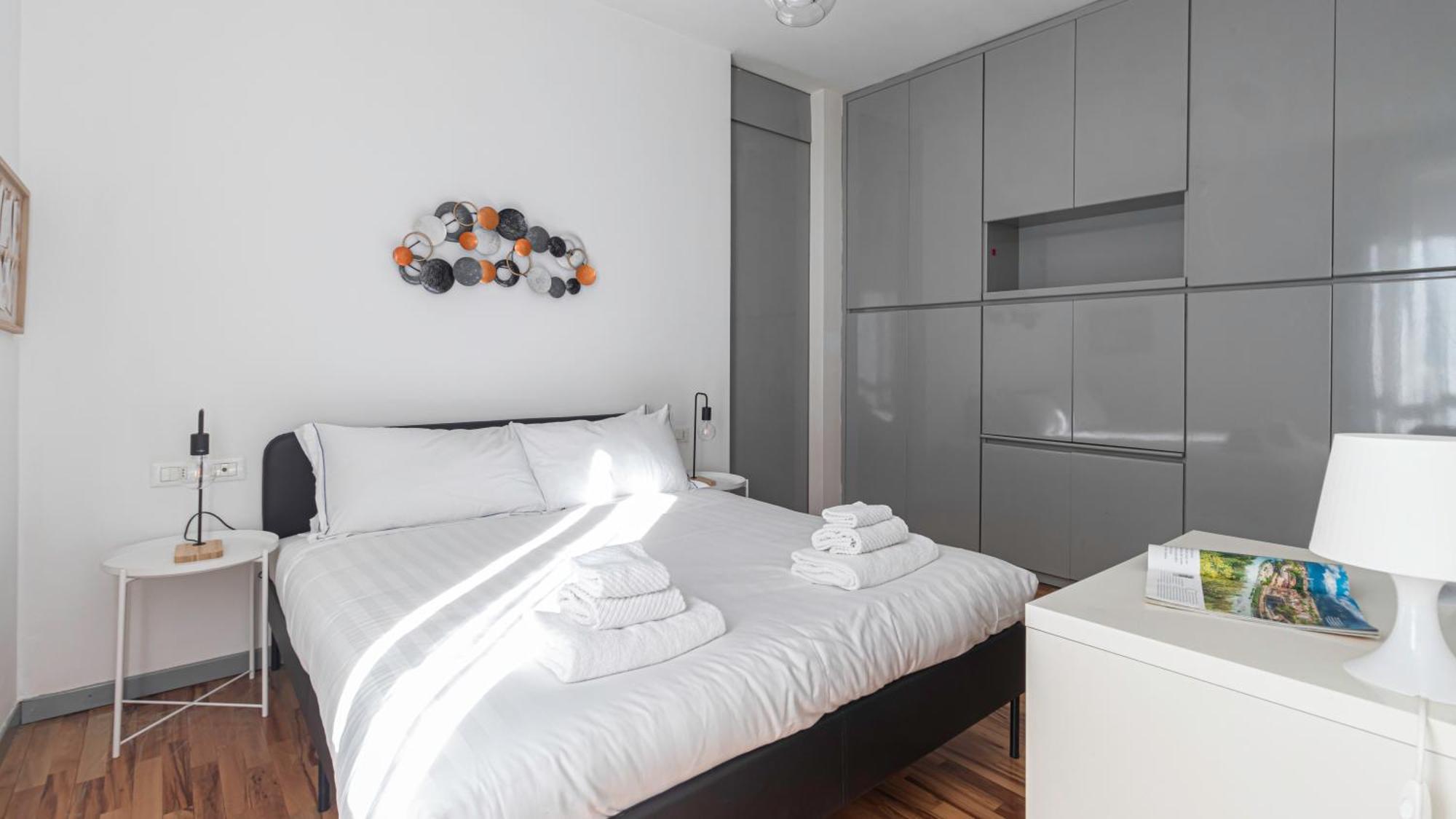 Italianway - Della Palla 5 * Milano