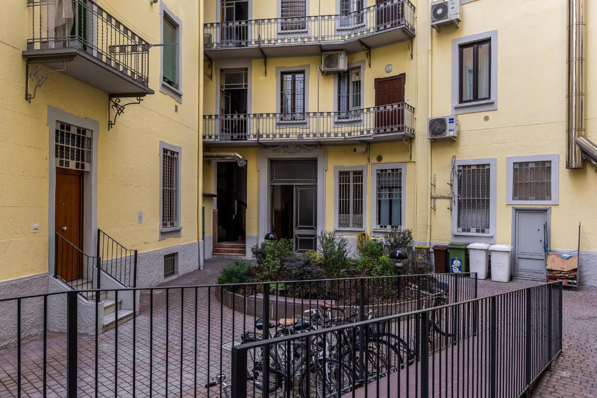 Luxury - Near Stazione Milano