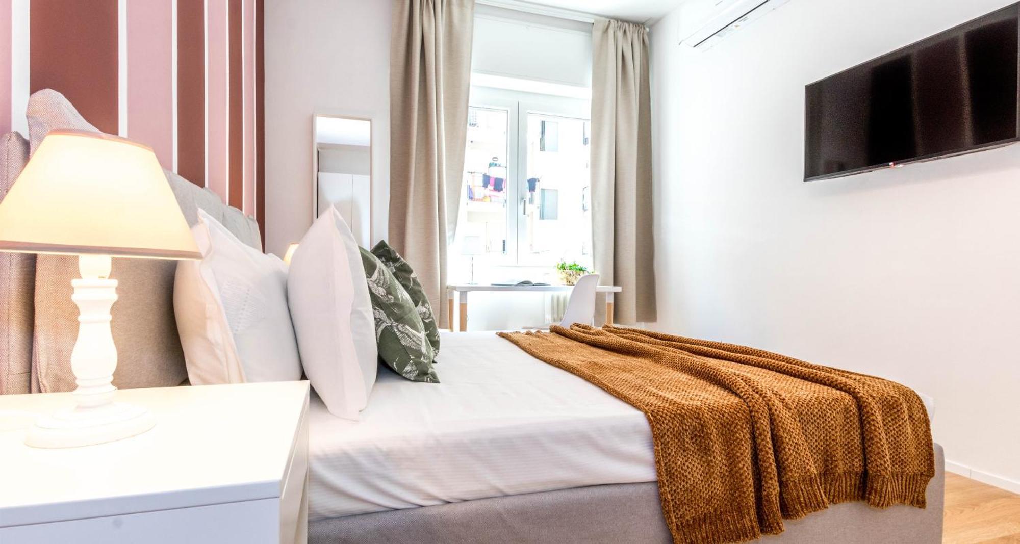 Joivy Delightful Flats Near Citylife District Lejlighed *
