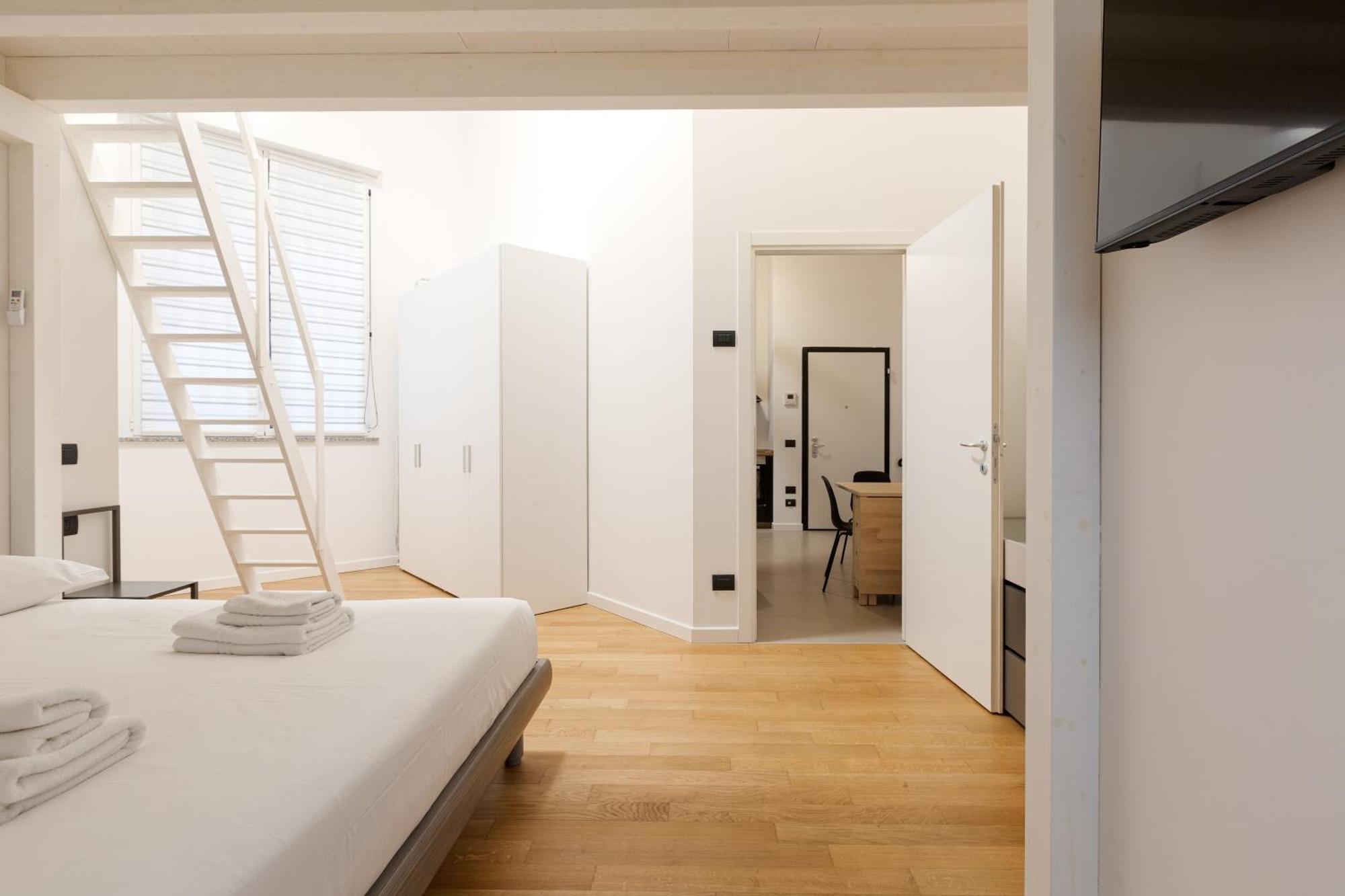 Appartement Cozy Corner With Balcony And Private Garage! *