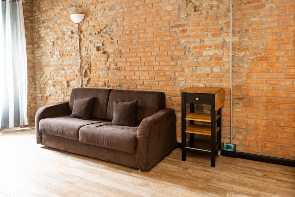 Canonica Brick