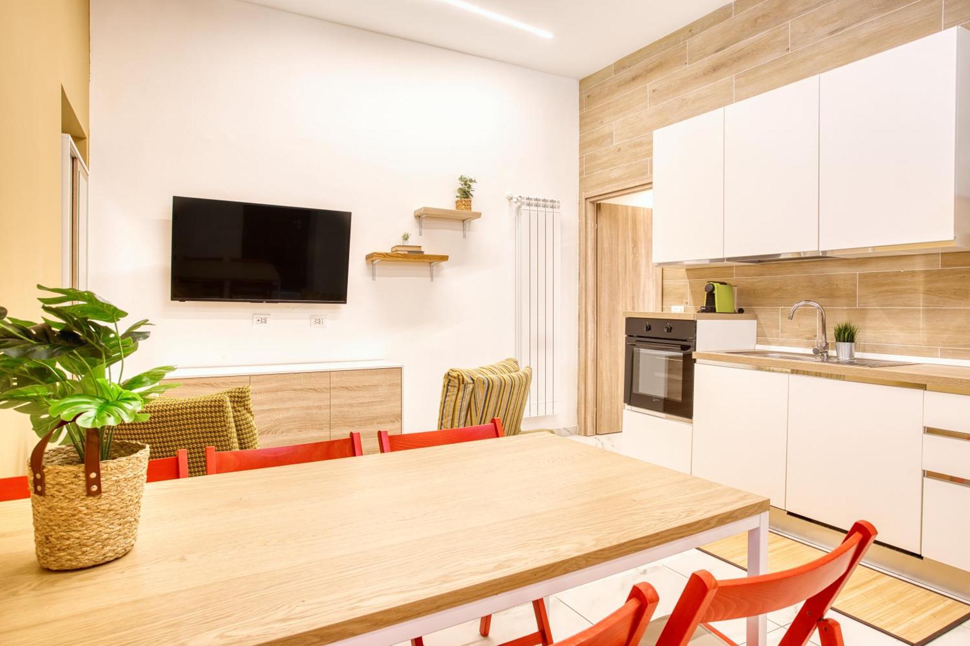 Sarpi56; New 2 Bd In Sempione District