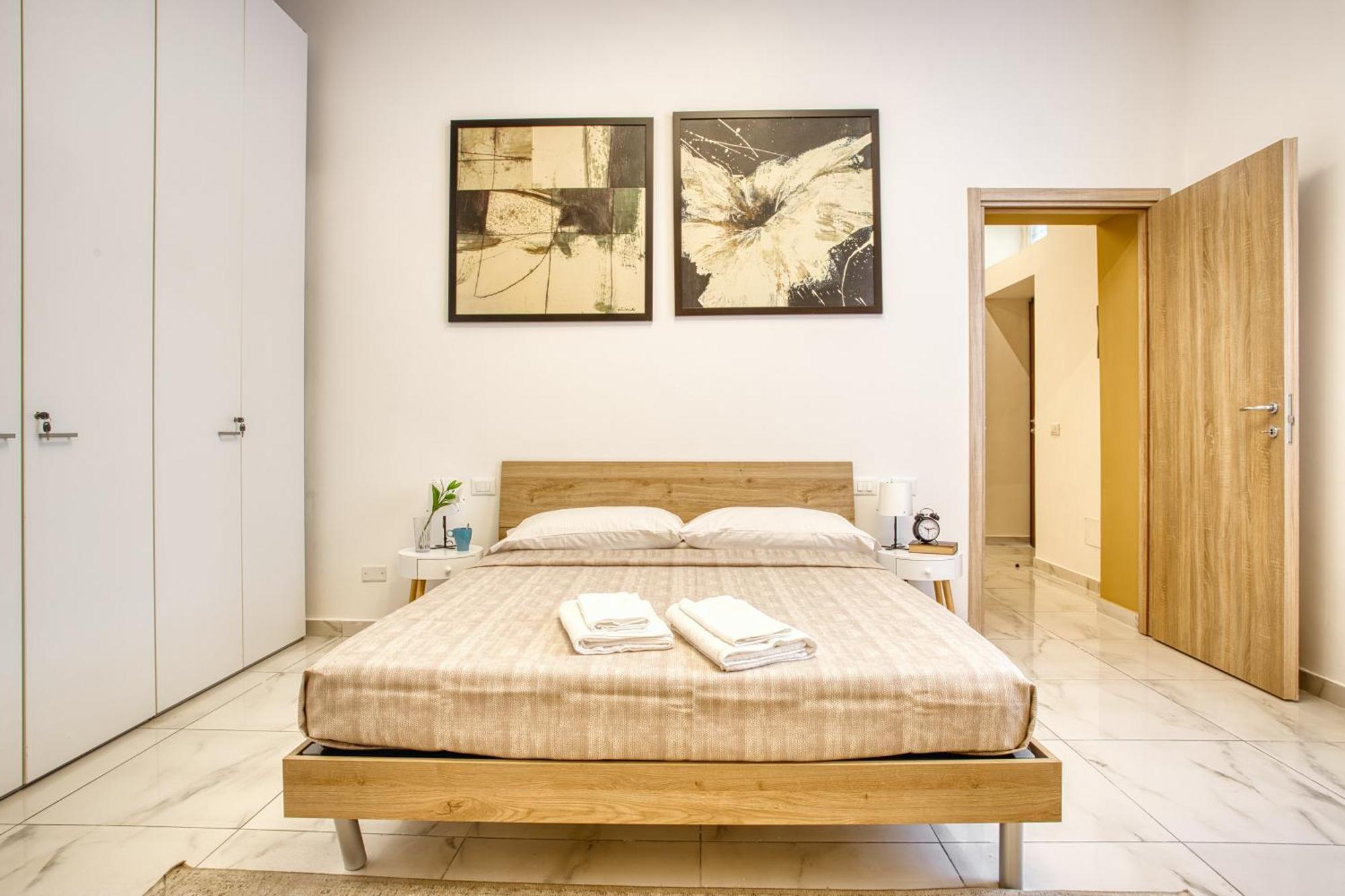 Sarpi56; New 2 Bd In Sempione District Milano