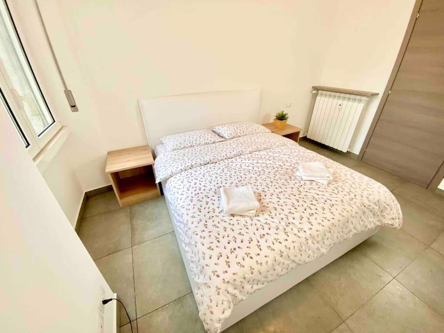 Apartment 12 Minuti Dal Duomometro+10 Posti Letto *