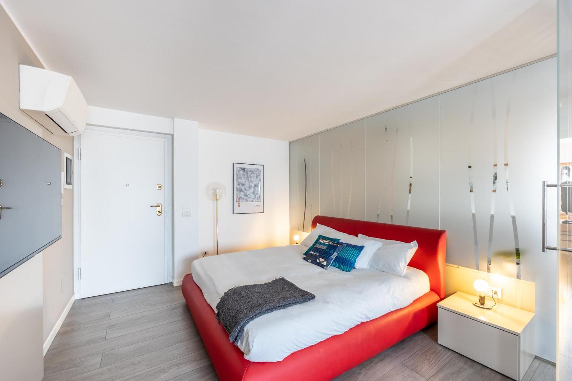 Bocconi's Nest - Close To Duomo With Terrace Appartement