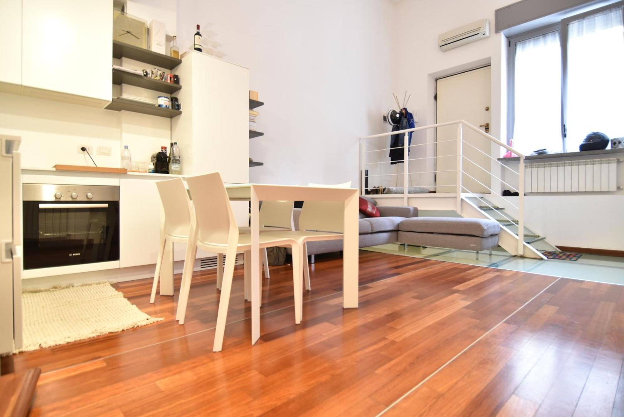 Luxury & Cozy 90 Sqm Flat Facing “bosco Verticale” *