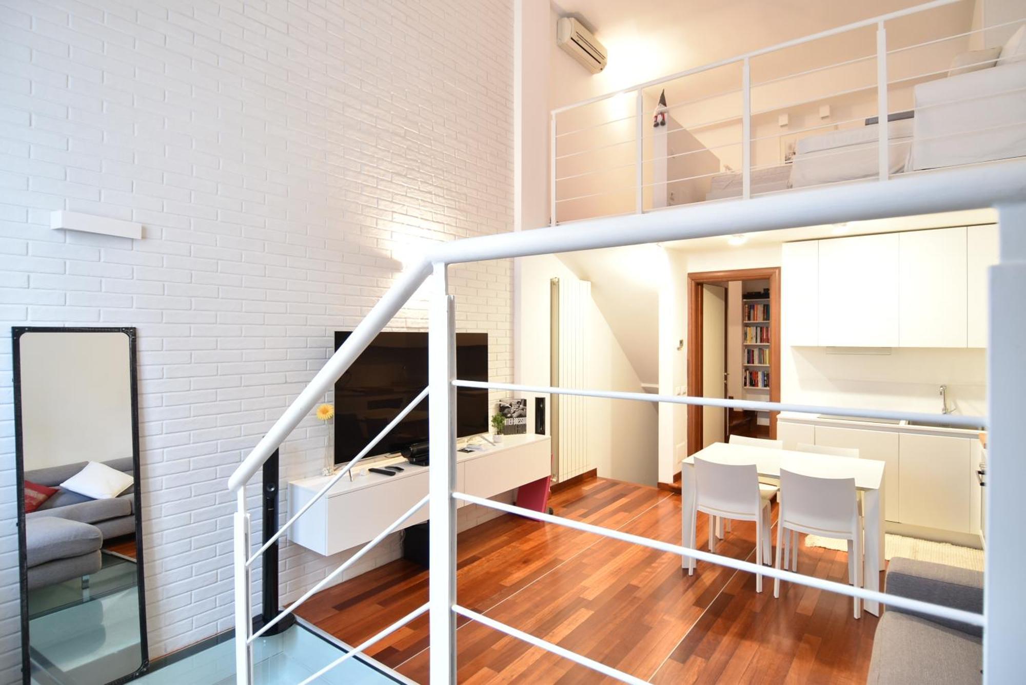 Luxury & Cozy 90 Sqm Flat Facing “bosco Verticale”