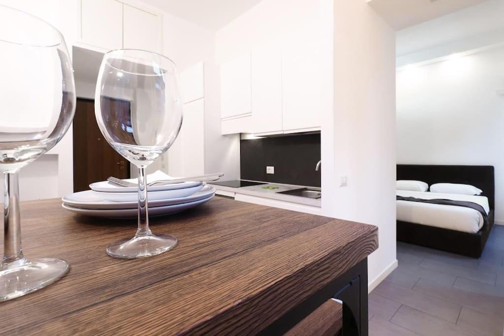 Contempora - Bilocale Via Verro Lejlighed Milano