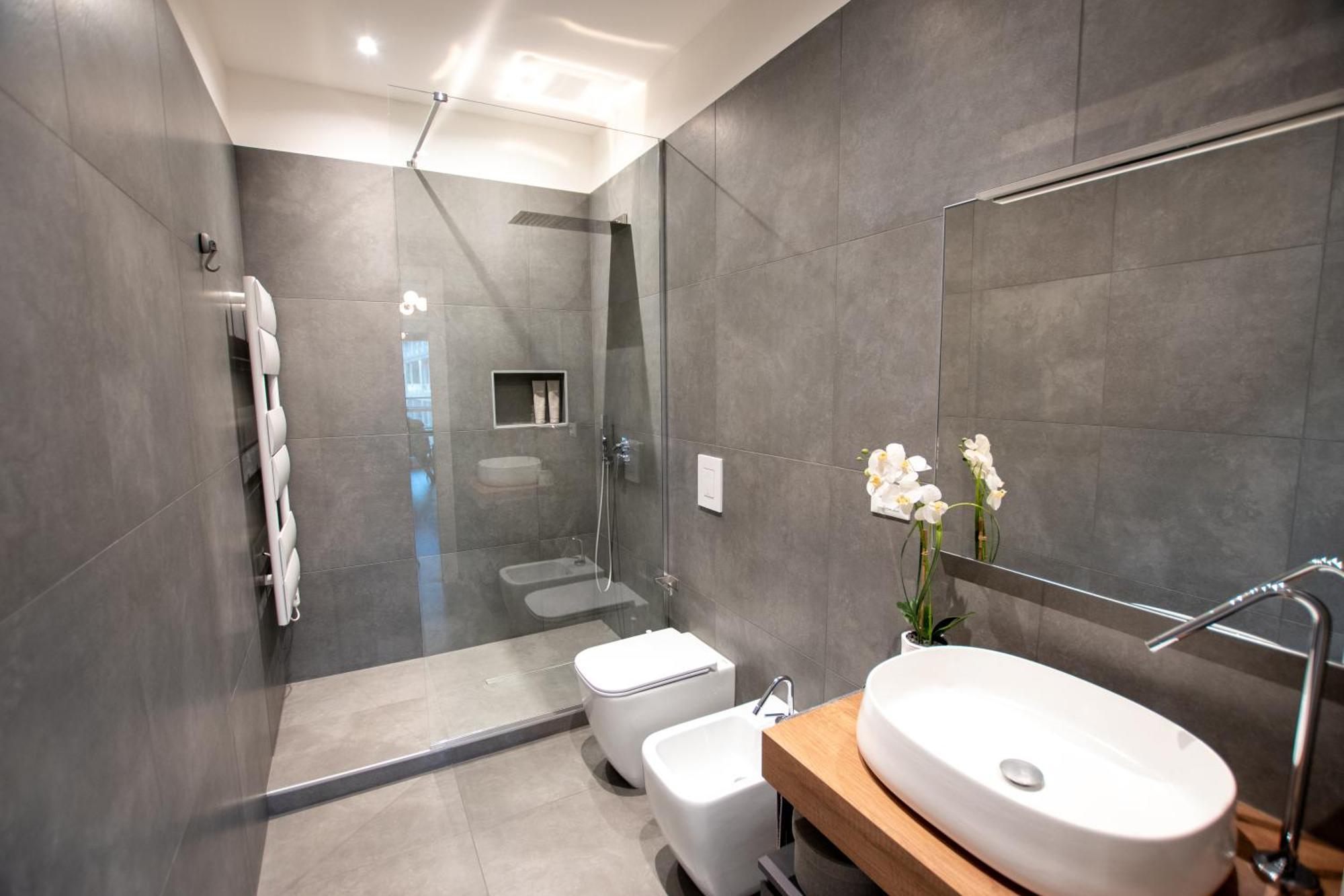 Luxury With Terrace - Napoli 35 Appartement *