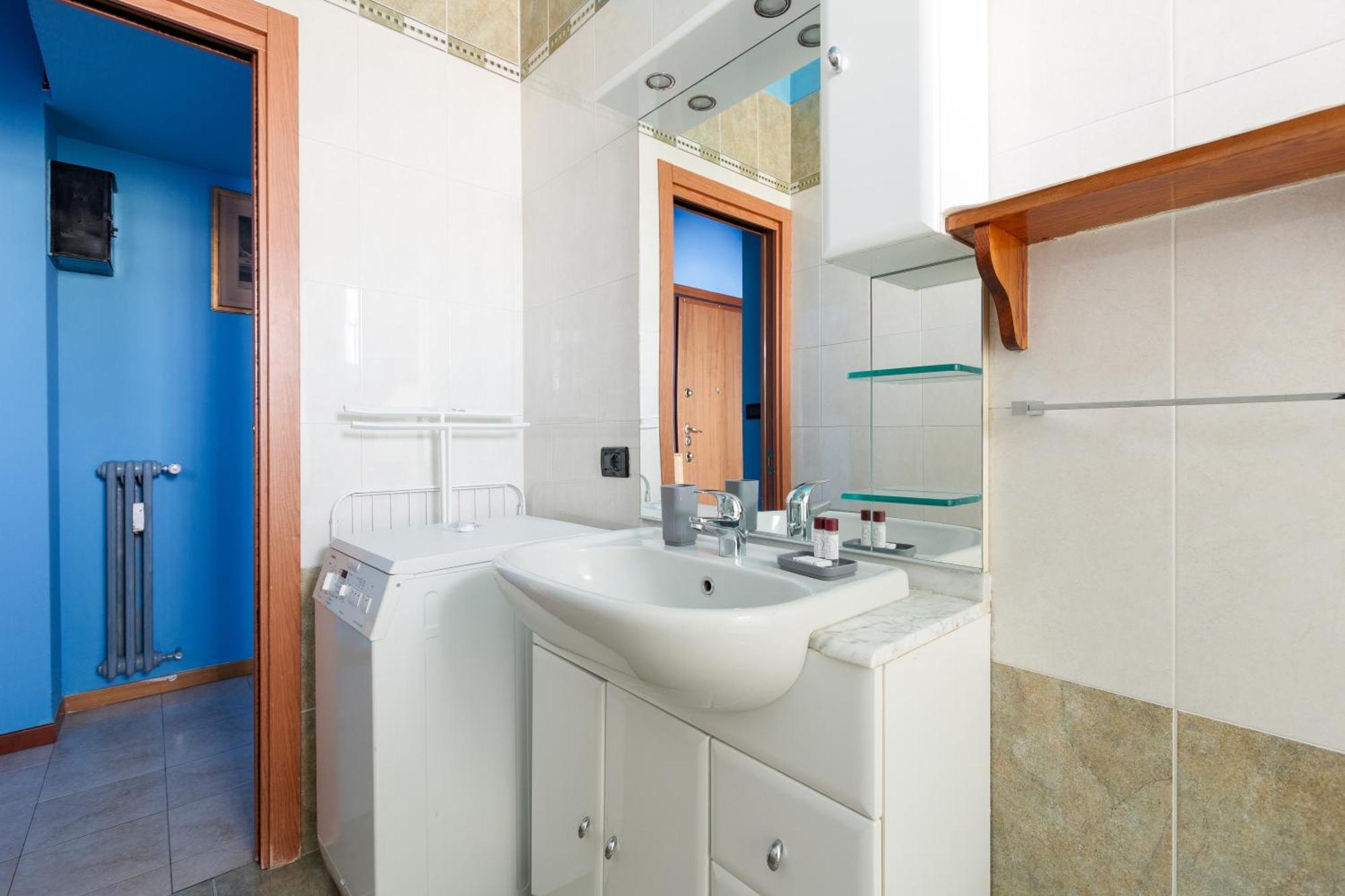 Appartamento Roomy With Balcony!