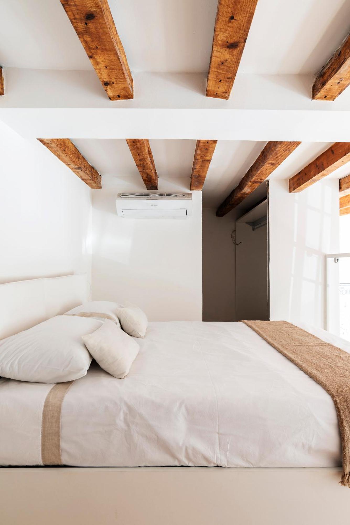 Miniloft Flexyrent - Aircon - Wifi - Brand New Apartment
