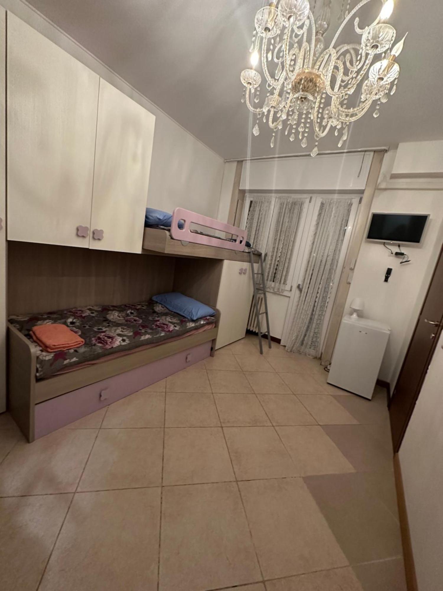Gigli, Con Cucina In Comune E Terrazza Gasthof Mailand