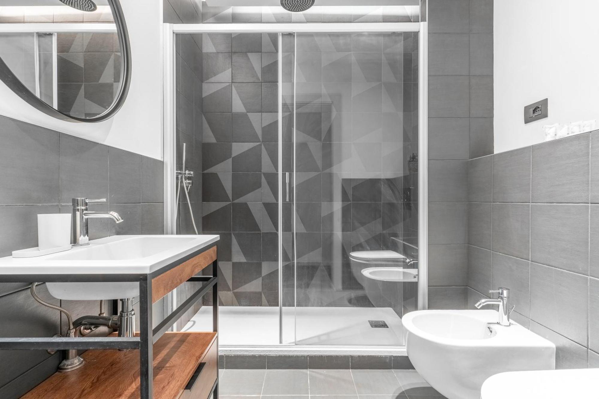 Arq14 - Duomo-loreto - Romantic * Milan