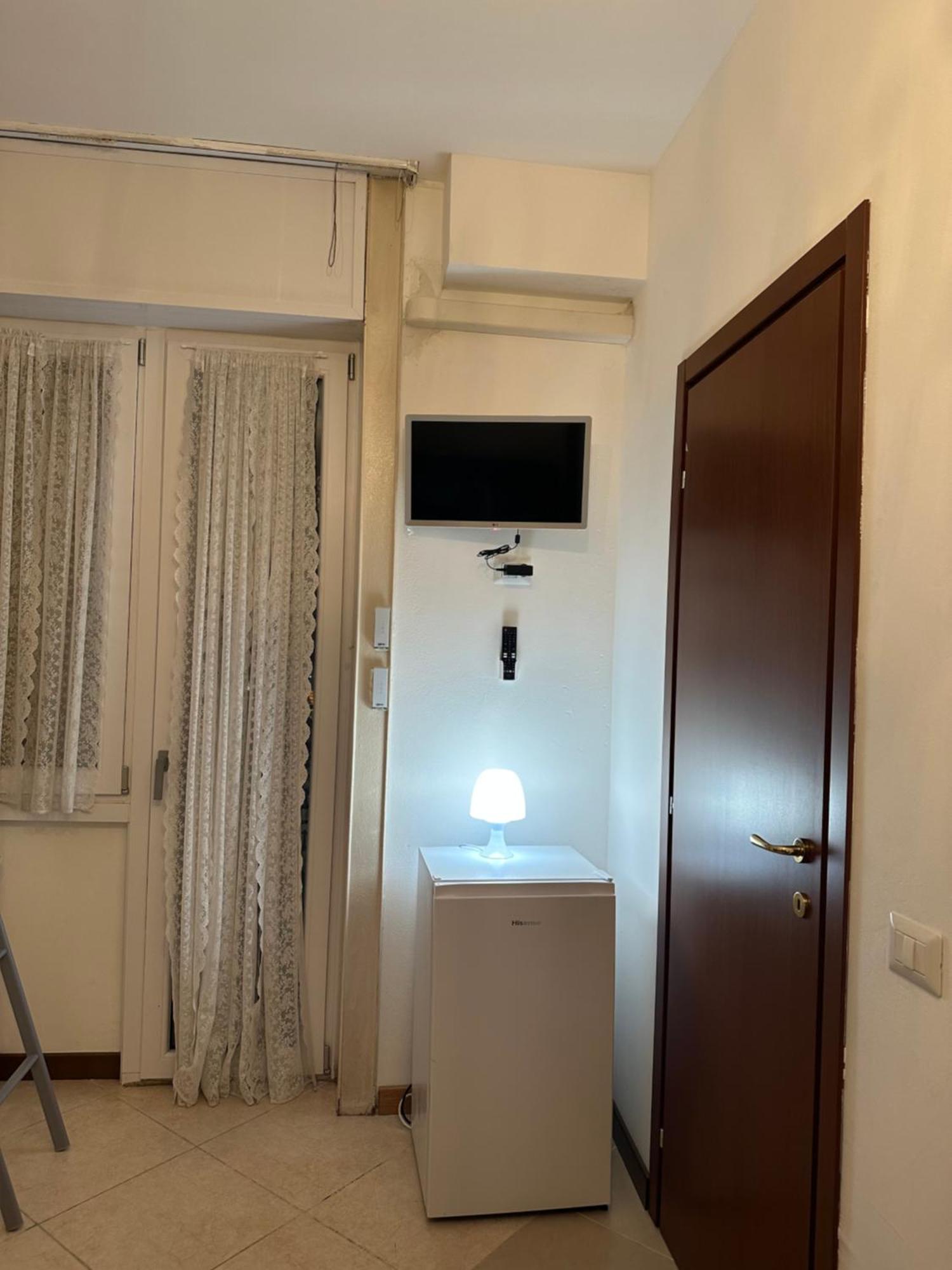 Gigli, Con Cucina In Comune E Terrazza Gasthof