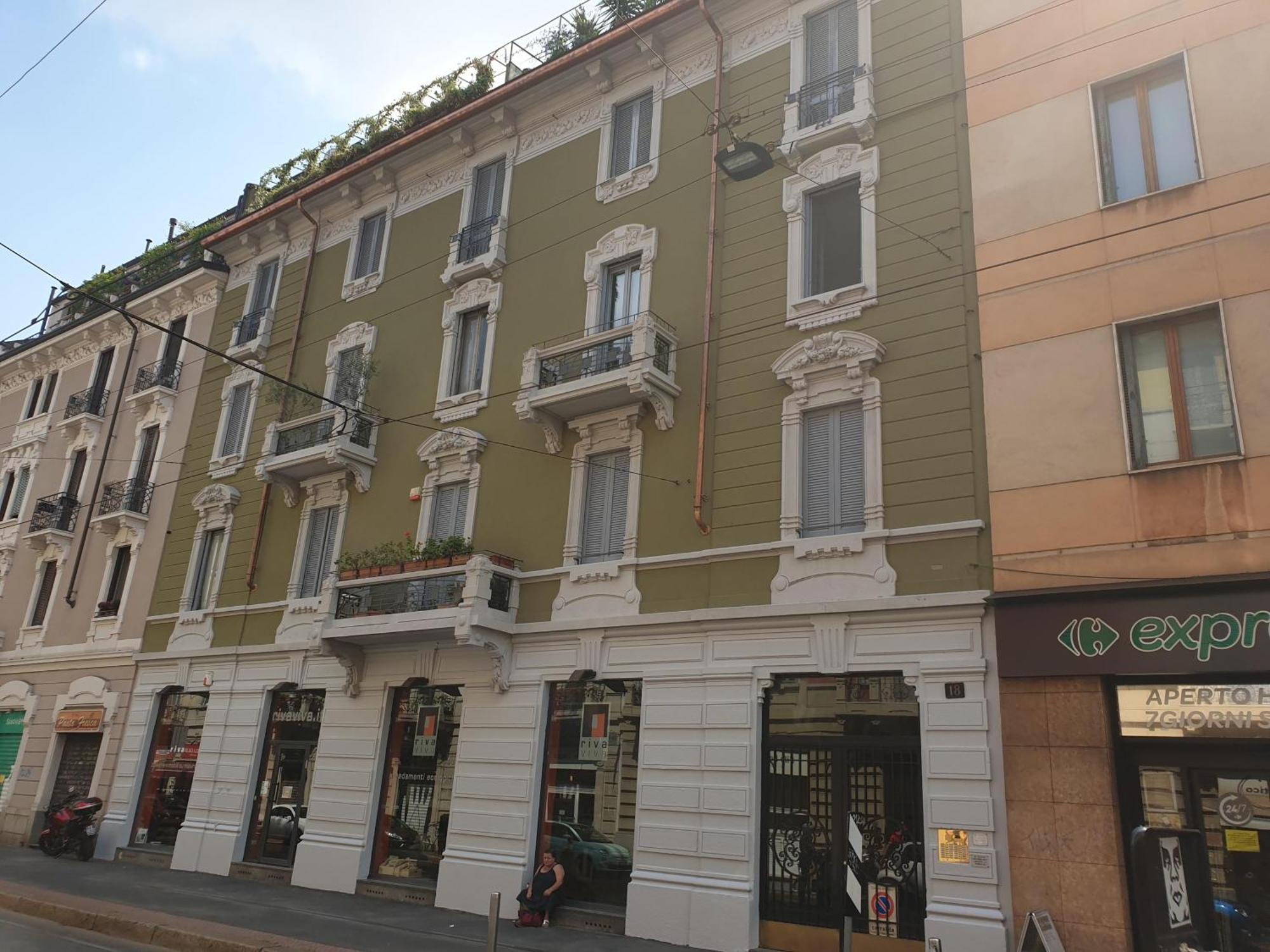 Isola - Bright 2-room With Balcony Mailand
