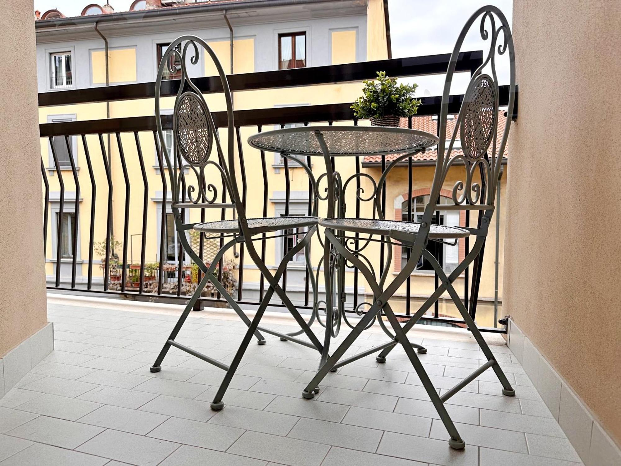 Apartment P&d Navigli Via Paoli Milan