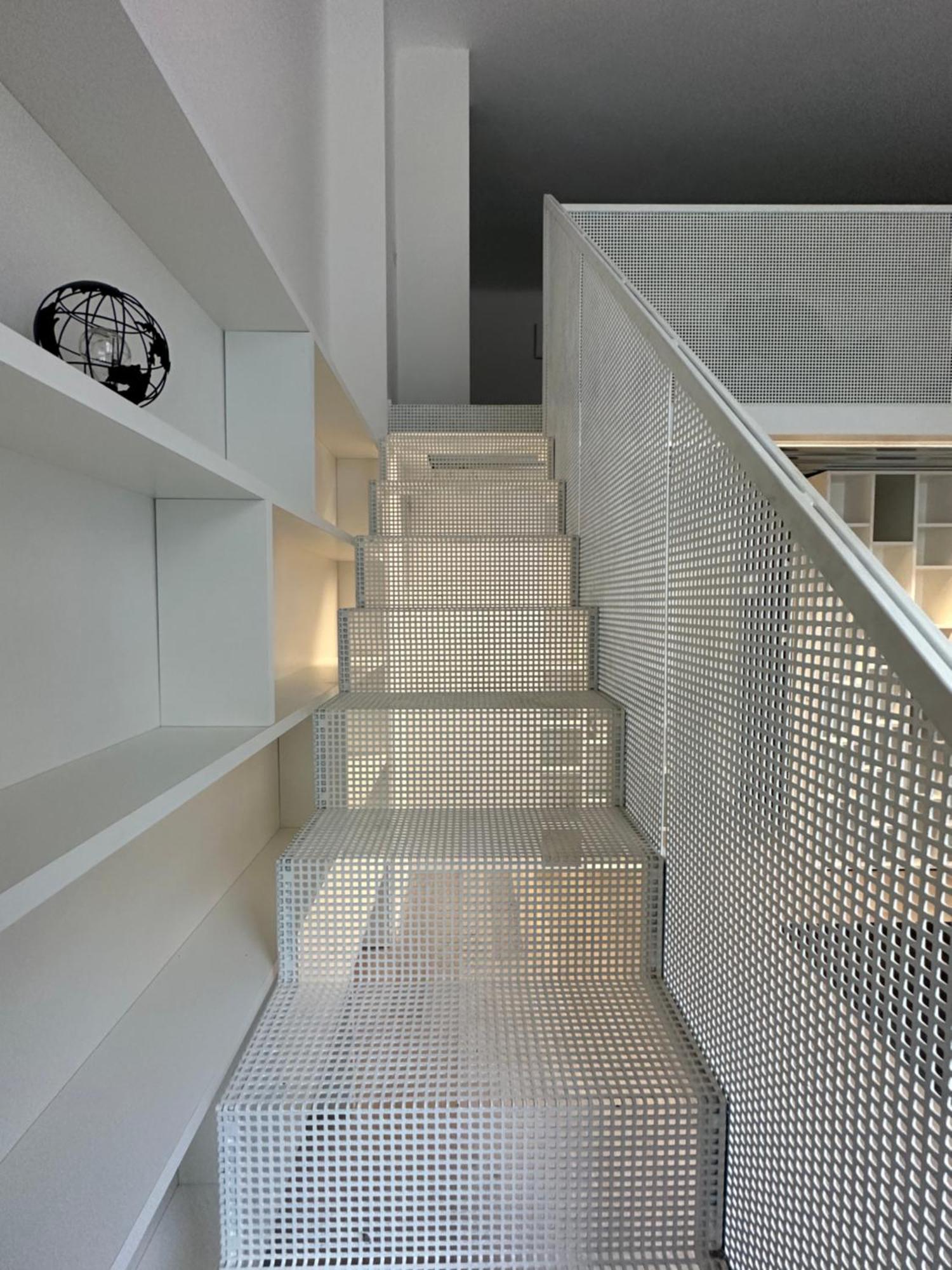 White In Apartment *