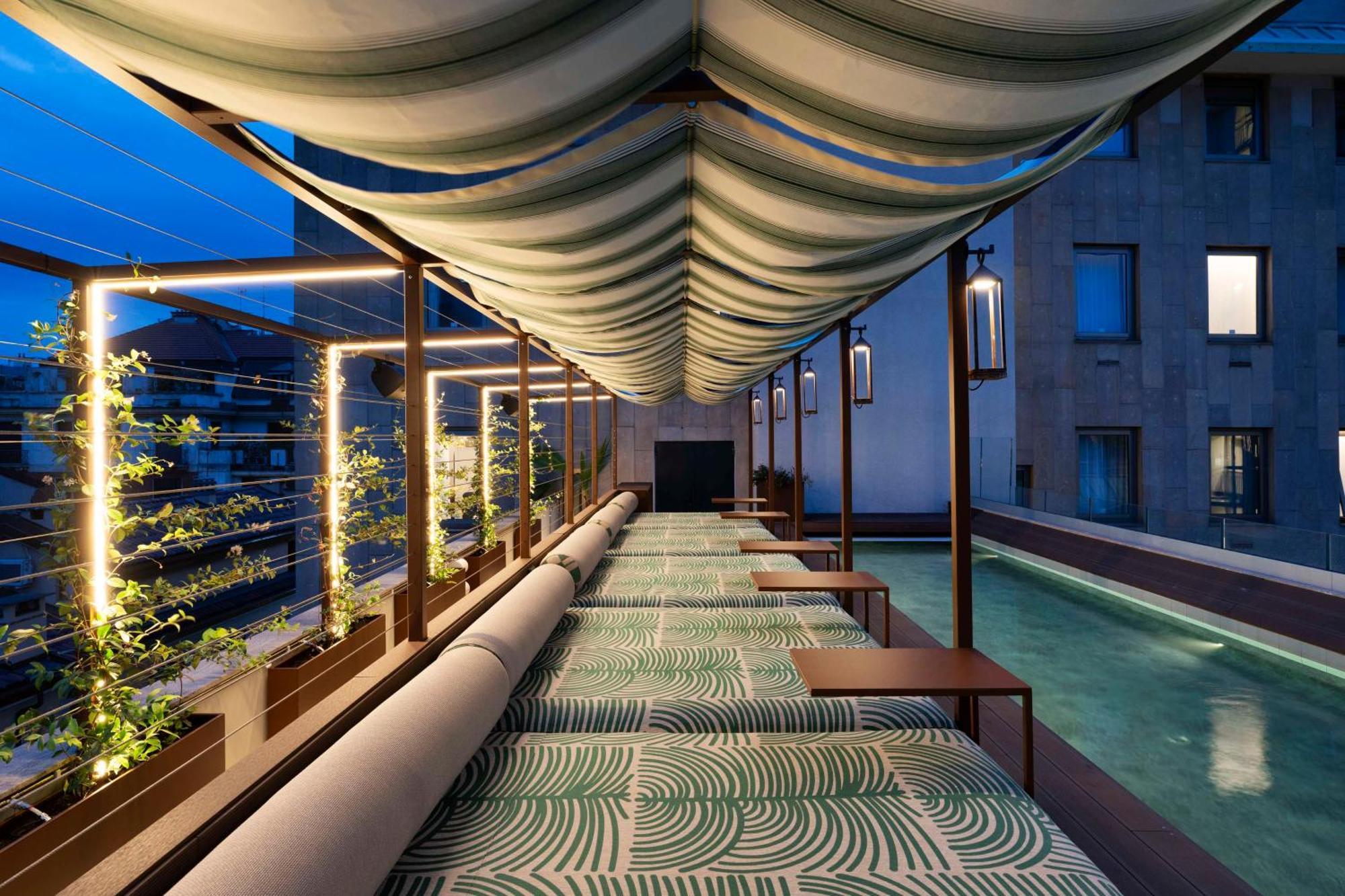 Radisson Collection Hotel, Santa Sofia Hotell