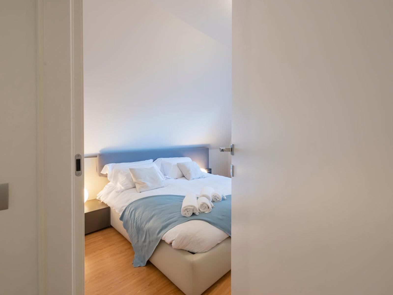 Xenia - Luxury & Elegant Penthouse In Life