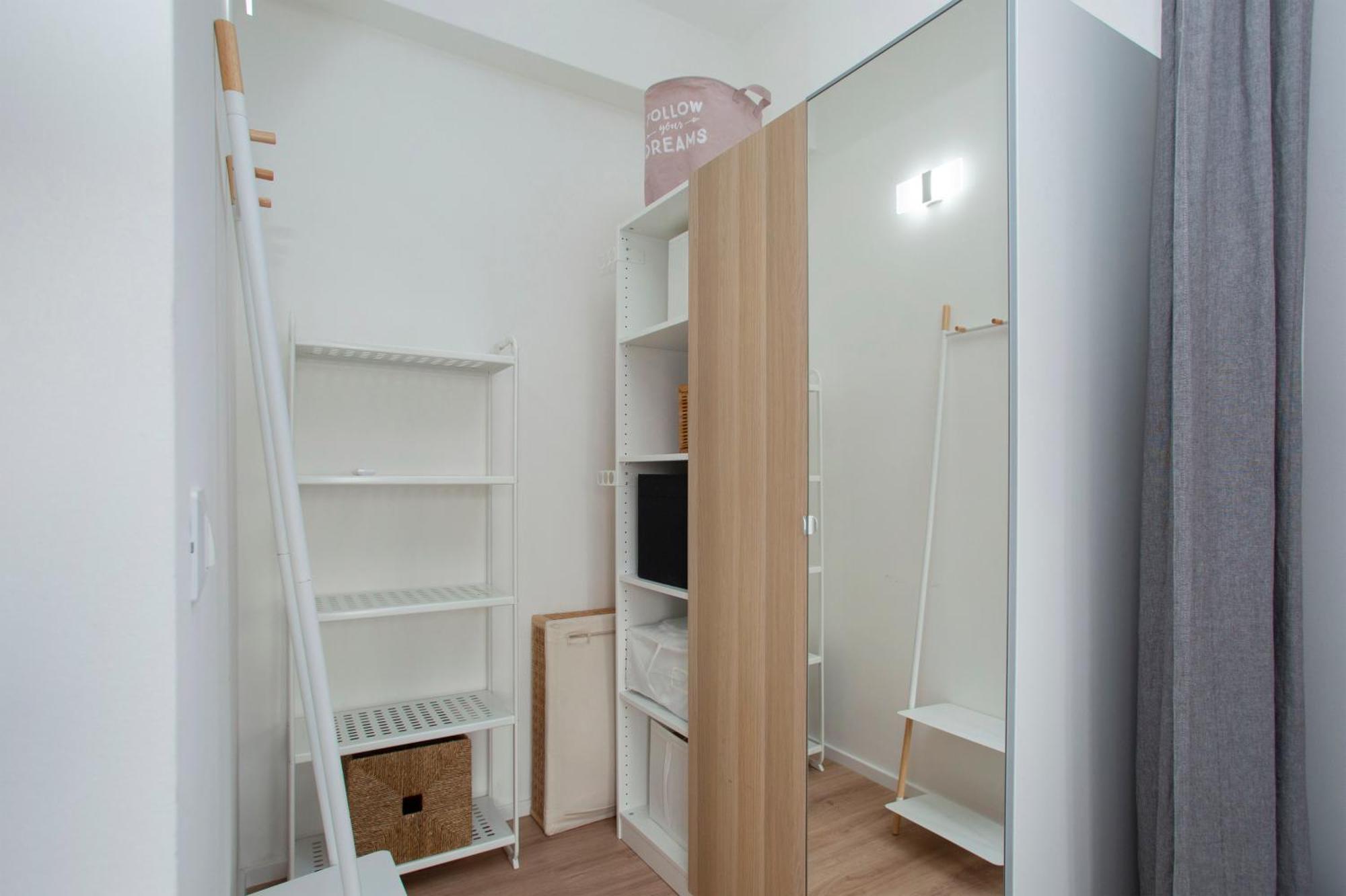 Leilighet Gambara Urban Flat - Stylish And Next To Metro *