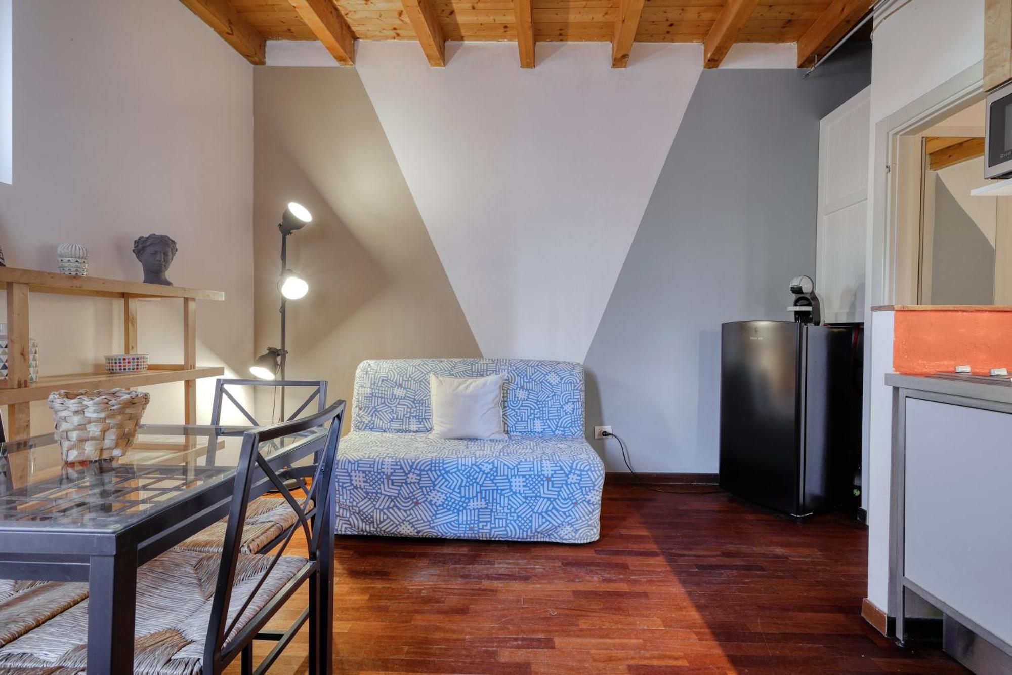 Appartamento Joivy Welcoming Flat With Balcony Next To Naviglio Grande Milano