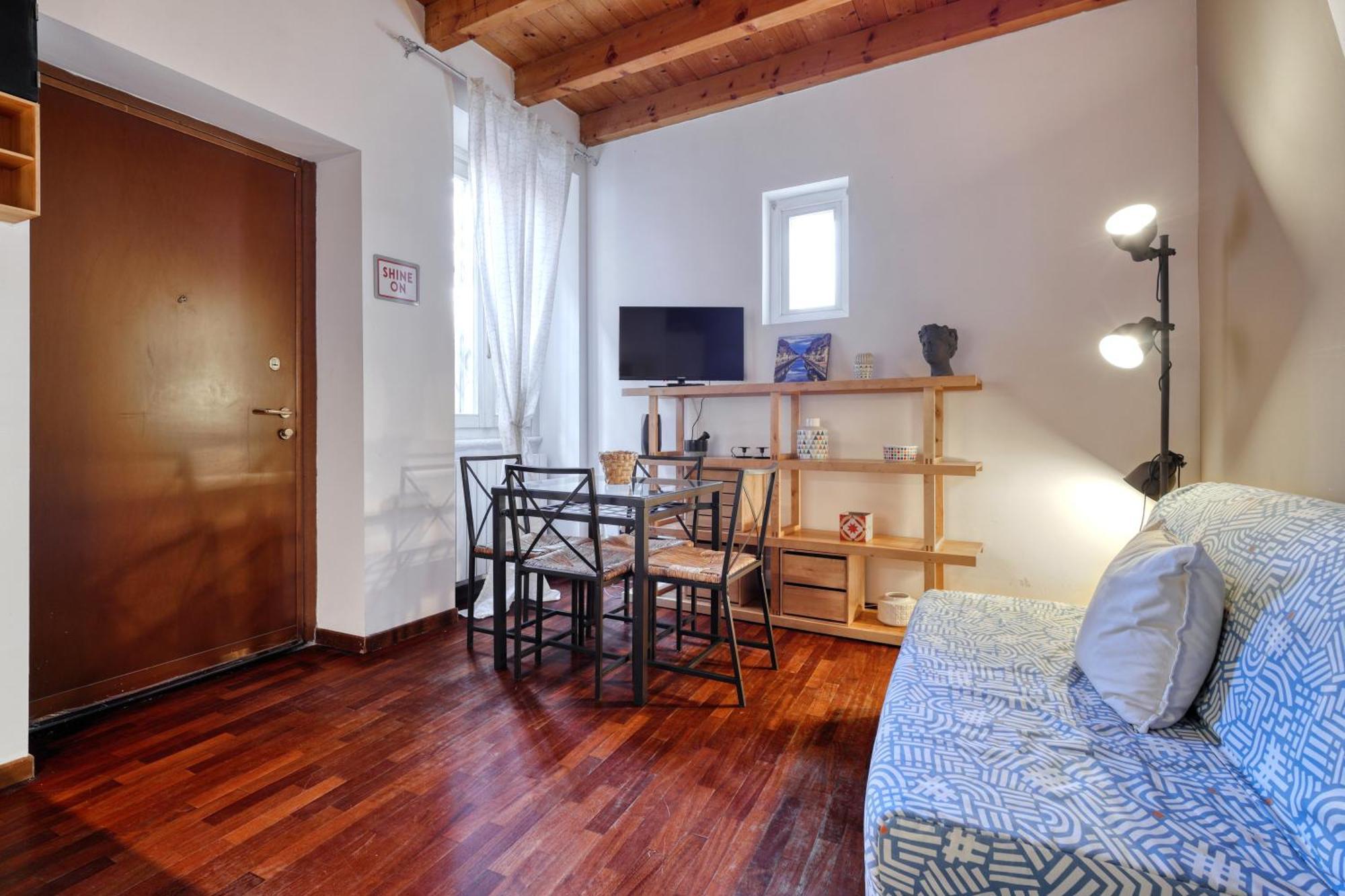 Appartamento Joivy Welcoming Flat With Balcony Next To Naviglio Grande Milano