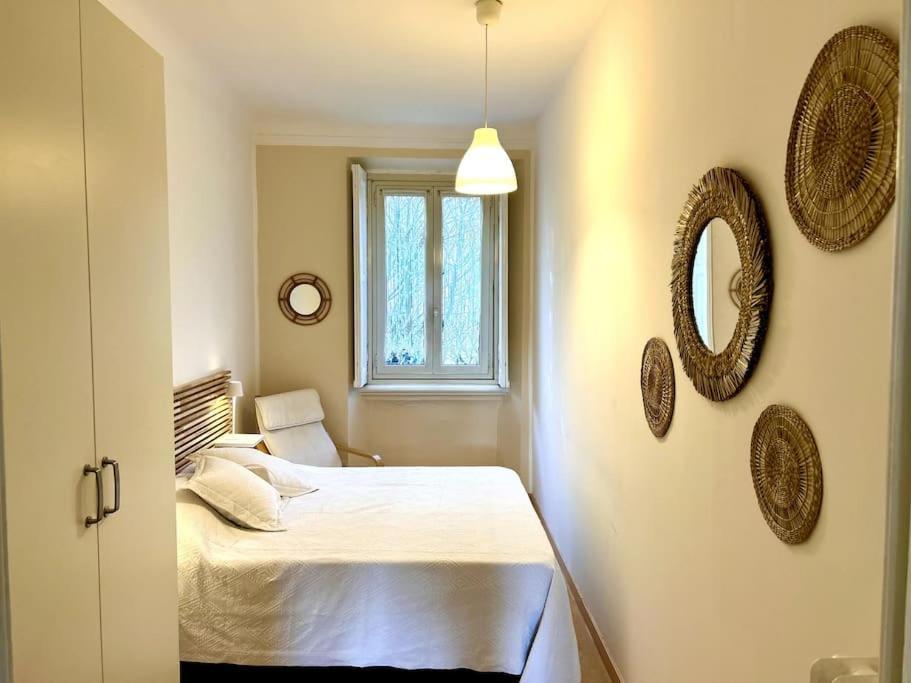 Elegante In Centro Apartment
