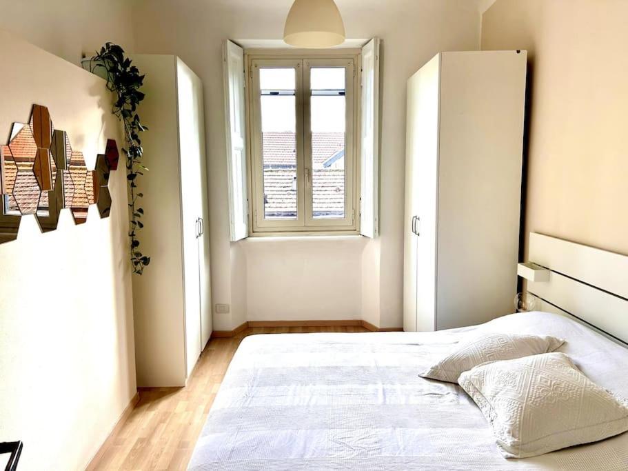 Elegante In Centro Apartment