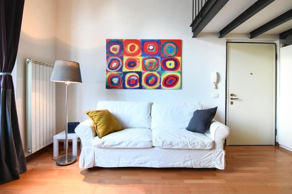 Corso Vercelli Splendido Loft * Milano