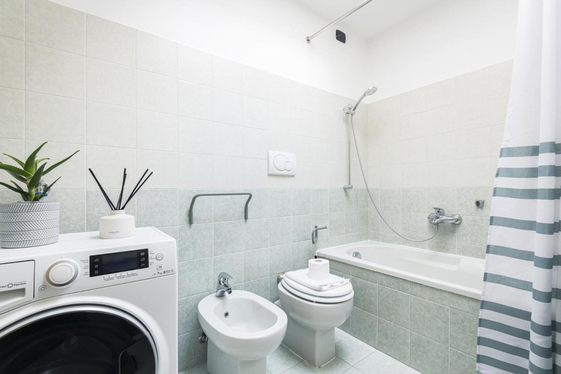 Apartment Easylife -accogliente Unita Su Due Livelli A Isola Milan