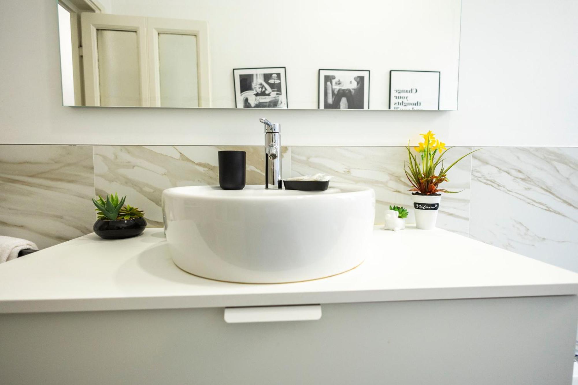 Macchi Charming By 101flats Apartment